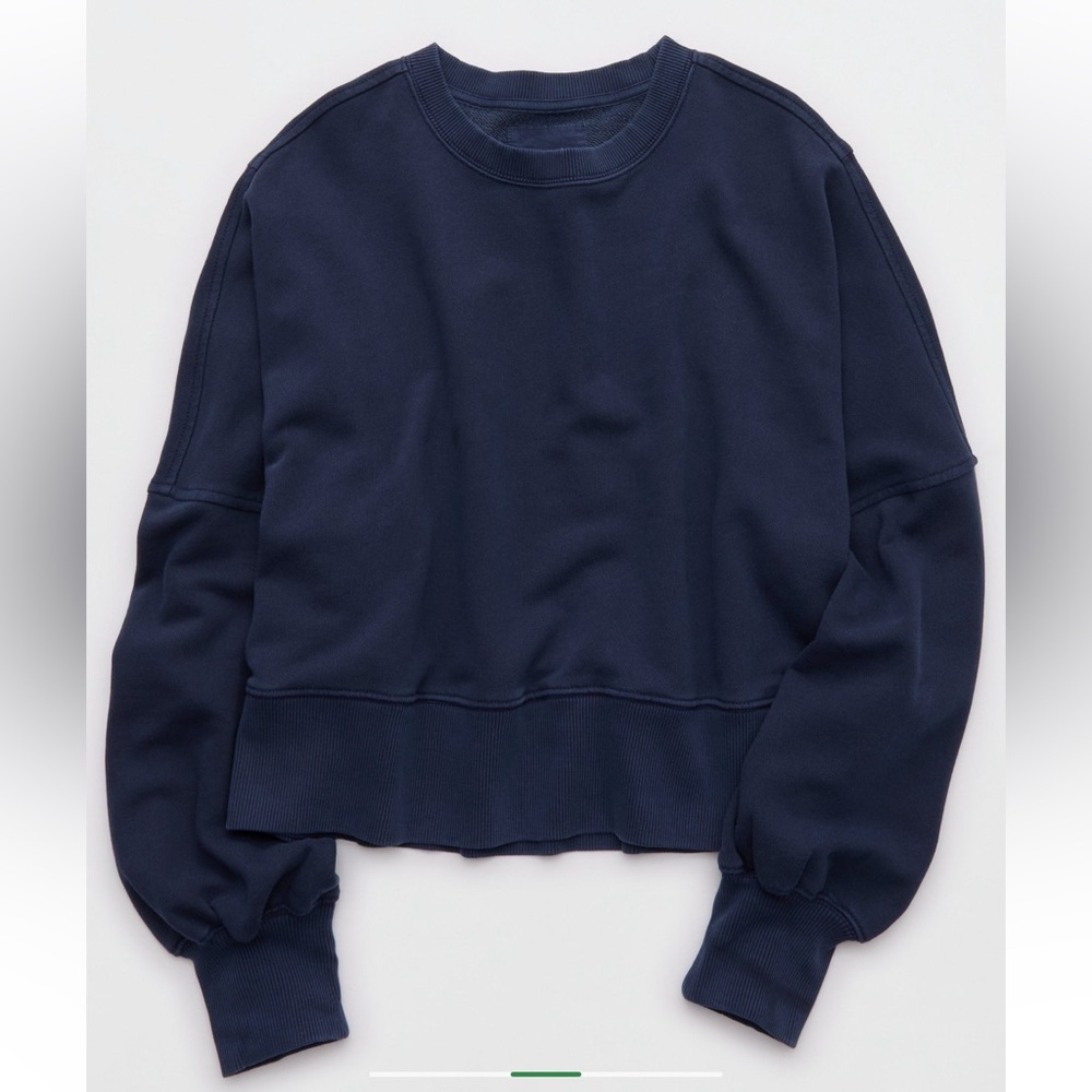 Aerie NWOT Classic Crew Sweatshirt Size Small in Navy - Picture 3 of 12